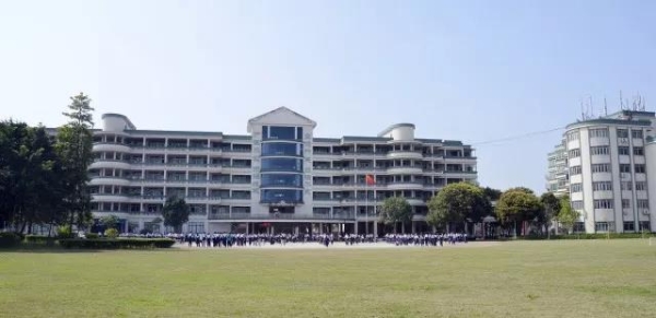 赤峰衛(wèi)生學(xué)校何軍電話是多少-第1張圖片