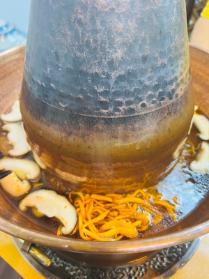 赤峰銅鍋變形修理電話號碼查詢-第1張圖片