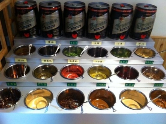 赤峰火鍋?zhàn)灾鷪F(tuán)購(gòu)電話(huà)多少號(hào)-第1張圖片