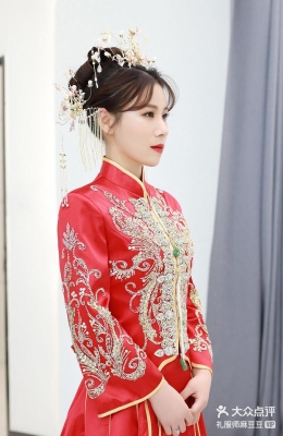 赤峰唐裝攝影師電話號(hào)碼查詢-第1張圖片