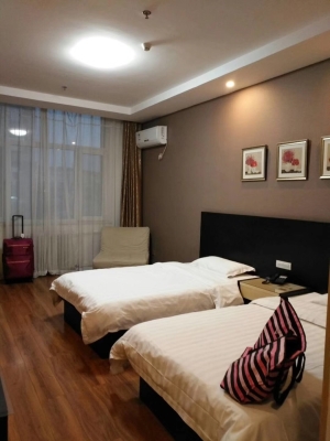 赤峰市火車站防疫電話號(hào)碼-第1張圖片