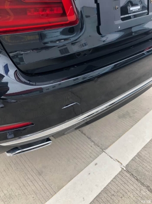 赤峰修保險杠的地方電話號碼-第1張圖片