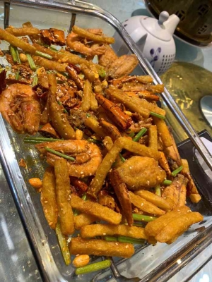 赤峰市老城商城電話號碼查詢-第1張圖片