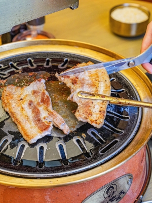 赤峰烤肉萬達(dá)店地址電話號(hào)碼-第1張圖片