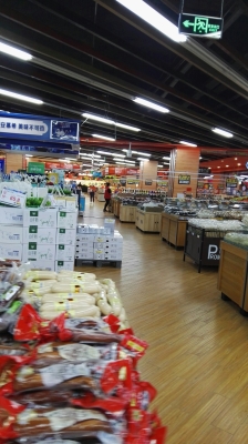 赤峰萬悅城內(nèi)衣店電話號碼-第1張圖片