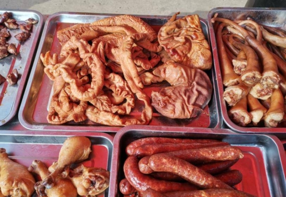 赤峰賣豬下貨電話是多少號(hào)-第1張圖片