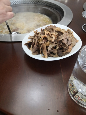 赤峰永業(yè)附近飯店電話號(hào)碼多少-第1張圖片