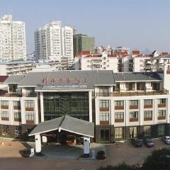 赤峰華麗人生飯店電話地址查詢-第1張圖片