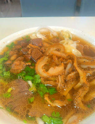 赤峰王記牛肉館電話多少號(hào)-第1張圖片