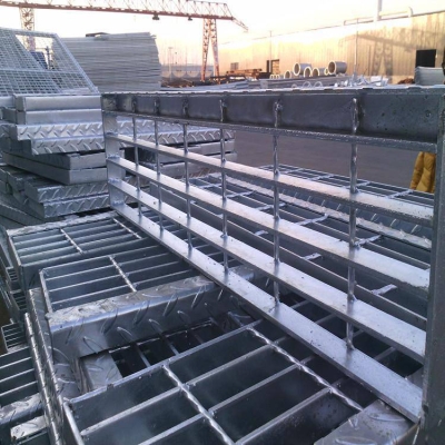 赤峰踏步板廠家電話多少號(hào)-第1張圖片