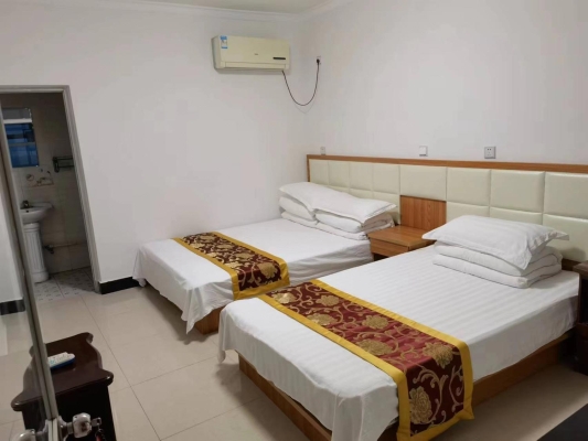 赤峰蒙古農(nóng)家院電話多少號(hào)-第1張圖片