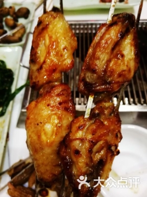 赤峰香尊燒烤店地址電話號碼-第1張圖片