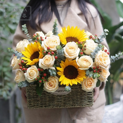 赤峰玫瑰花鮮花批發(fā)電話(huà)號(hào)碼-第1張圖片