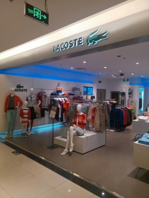 赤峰黃曉燕服裝店電話號碼-第1張圖片