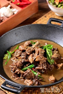 赤峰網(wǎng)紅肥腸火鍋店電話號(hào)碼-第1張圖片