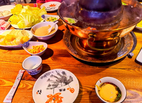 赤峰銅鍋涮團(tuán)購(gòu)地址電話號(hào)碼-第1張圖片