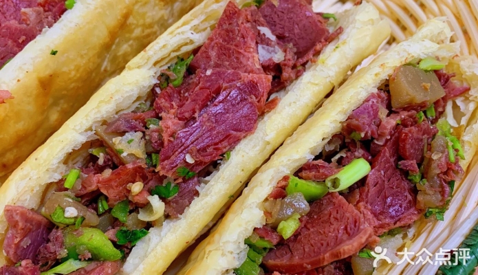 赤峰爐肉飯店電話多少號(hào)啊-第1張圖片