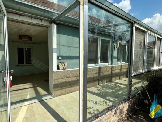 赤峰市區(qū)陽光房出租電話號碼-第1張圖片