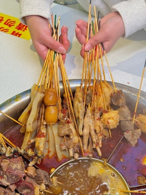 赤峰圍爐麻辣燙電話號碼多少-第1張圖片