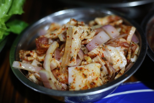 赤峰衣家營(yíng)烤肉店電話號(hào)碼-第1張圖片