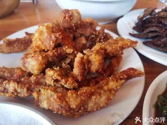 赤峰肚包肉飯館電話號碼多少-第1張圖片