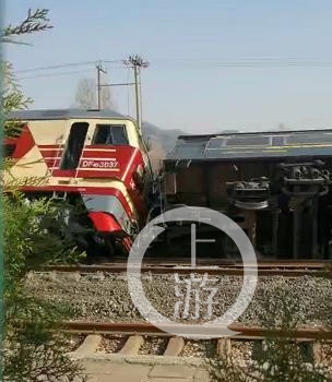 黃城到赤峰客車電話號碼是多少-第1張圖片