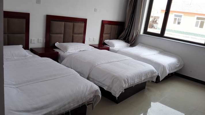 赤峰草原生日餐廳電話多少號-第1張圖片