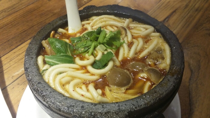 赤峰永業(yè)廣場大排檔電話號碼-第1張圖片