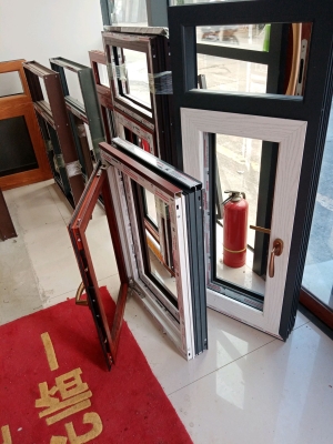 赤峰斷橋鋁窗批發(fā)商家電話號碼-第1張圖片