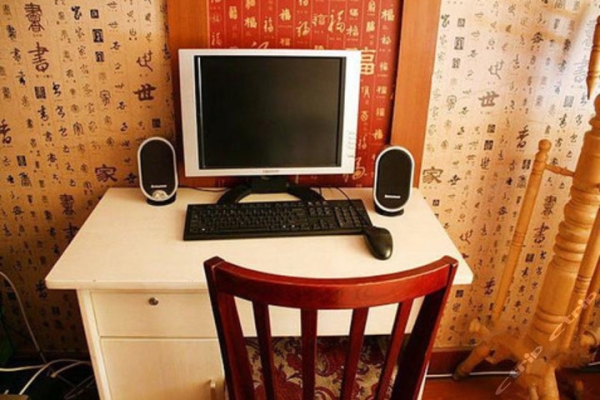 赤峰鏡子定做廠家電話號(hào)碼查詢-第1張圖片