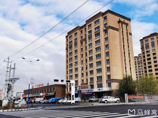 赤峰市經(jīng)棚鎮(zhèn)餐廳電話號碼-第1張圖片