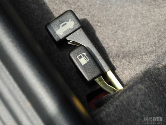 赤峰三菱藍瑟售后電話號碼-第1張圖片