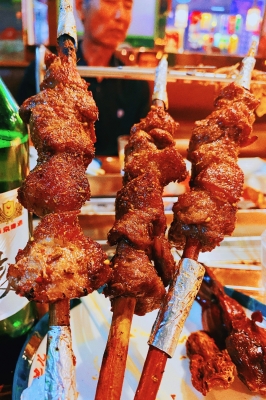 赤峰網(wǎng)紅露天燒烤店電話地址-第1張圖片