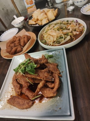 赤峰蒙餐餃子館電話地址查詢-第1張圖片