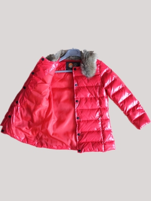 赤峰羽絨服甩賣電話號碼是多少-第1張圖片