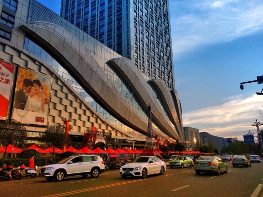 赤峰萬達(dá)美體店電話號碼-第1張圖片