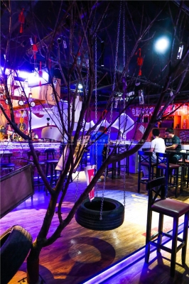 赤峰大酒店歌舞廳地址電話號(hào)碼-第1張圖片