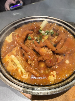 筷樂喜辣屋赤峰店電話號(hào)碼-第1張圖片