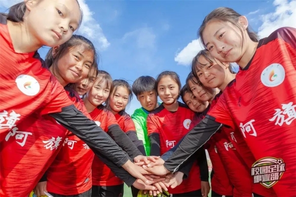 赤峰市天山草業(yè)公司電話號碼-第1張圖片