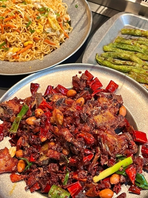 赤峰外攤燒烤電話(huà)地址是多少號(hào)-第1張圖片