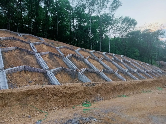 赤峰光伏施工隊電話號碼-第1張圖片