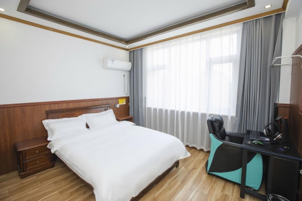 赤峰室內(nèi)電競(jìng)酒店電話多少號(hào)-第1張圖片