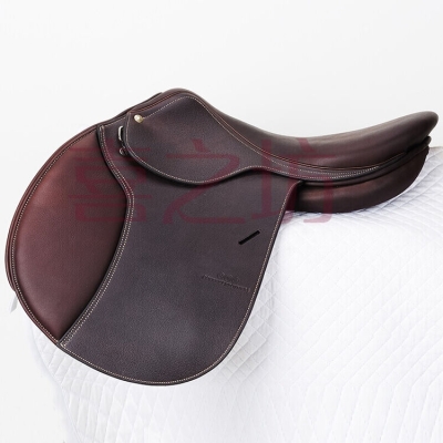 赤峰馬術(shù)用品批發(fā)市場(chǎng)電話號(hào)碼-第1張圖片