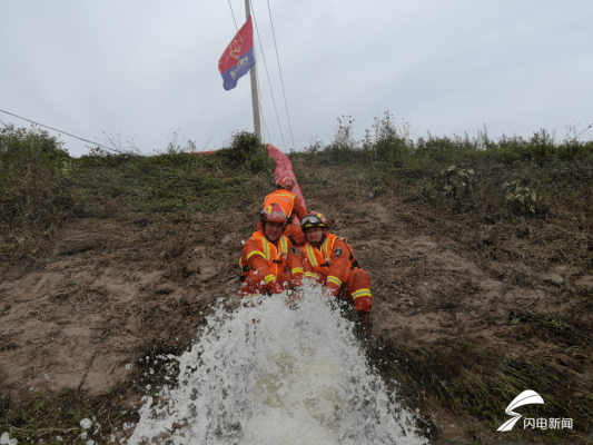 赤峰阿旗閃電救援隊(duì)電話號(hào)碼-第1張圖片