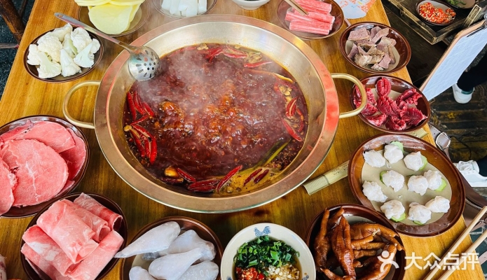 赤峰炸雞火鍋店電話多少號-第1張圖片