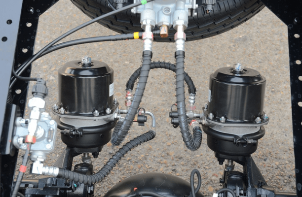 赤峰輕卡剎車維修電話號碼查詢-第1張圖片