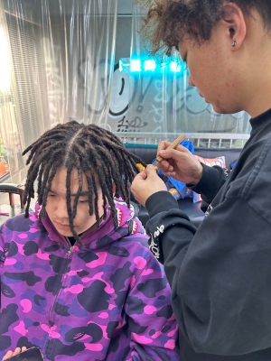 赤峰美式臟辮店電話(huà)多少號(hào)-第1張圖片