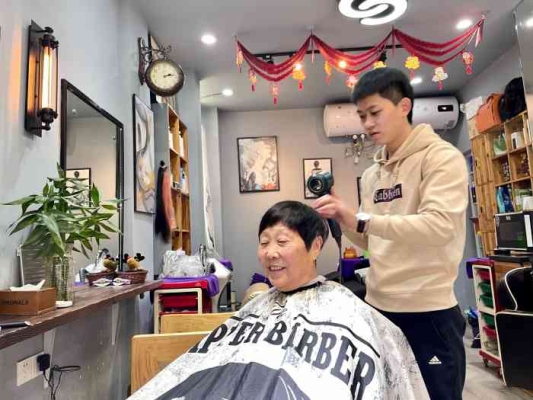 赤峰男士理發(fā)廳電話多少號-第1張圖片