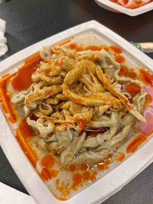 赤峰薄涼皮批發(fā)電話地址查詢-第1張圖片