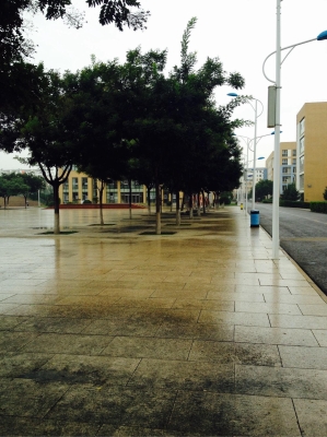 赤峰二毛服裝店地址電話號碼-第1張圖片